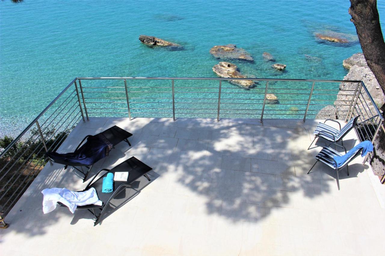 Naftilos Blue View Retreat Avía Exteriör bild